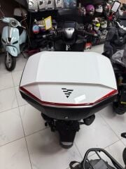 Voge White/ Red Topcase 48 Lt (2025)