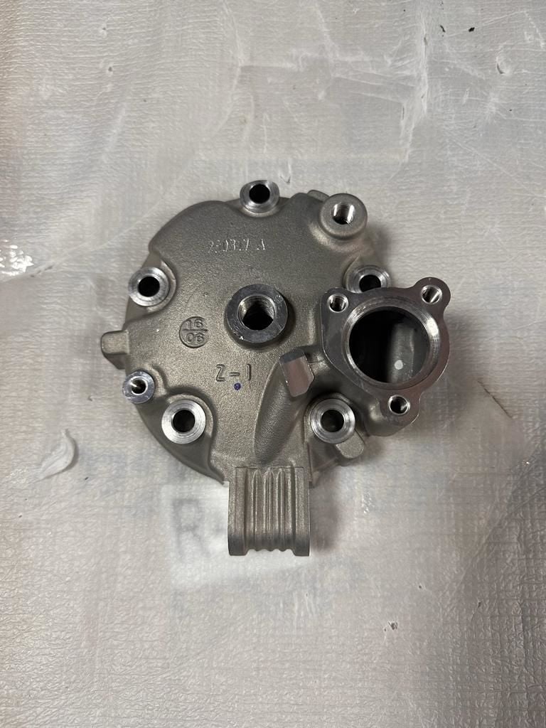 Dırtypaws 250 Z Silindir Üst Kapak