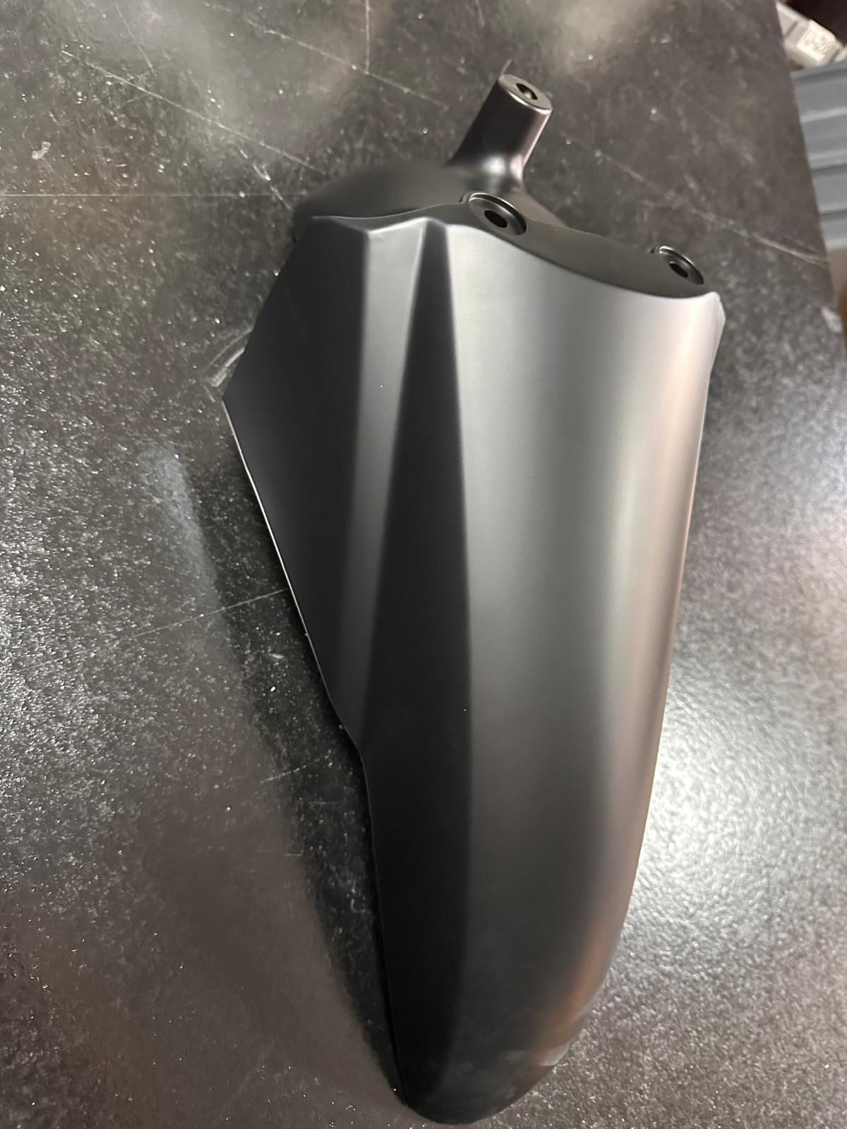 Route 110 Ön Çamurluk Siyah