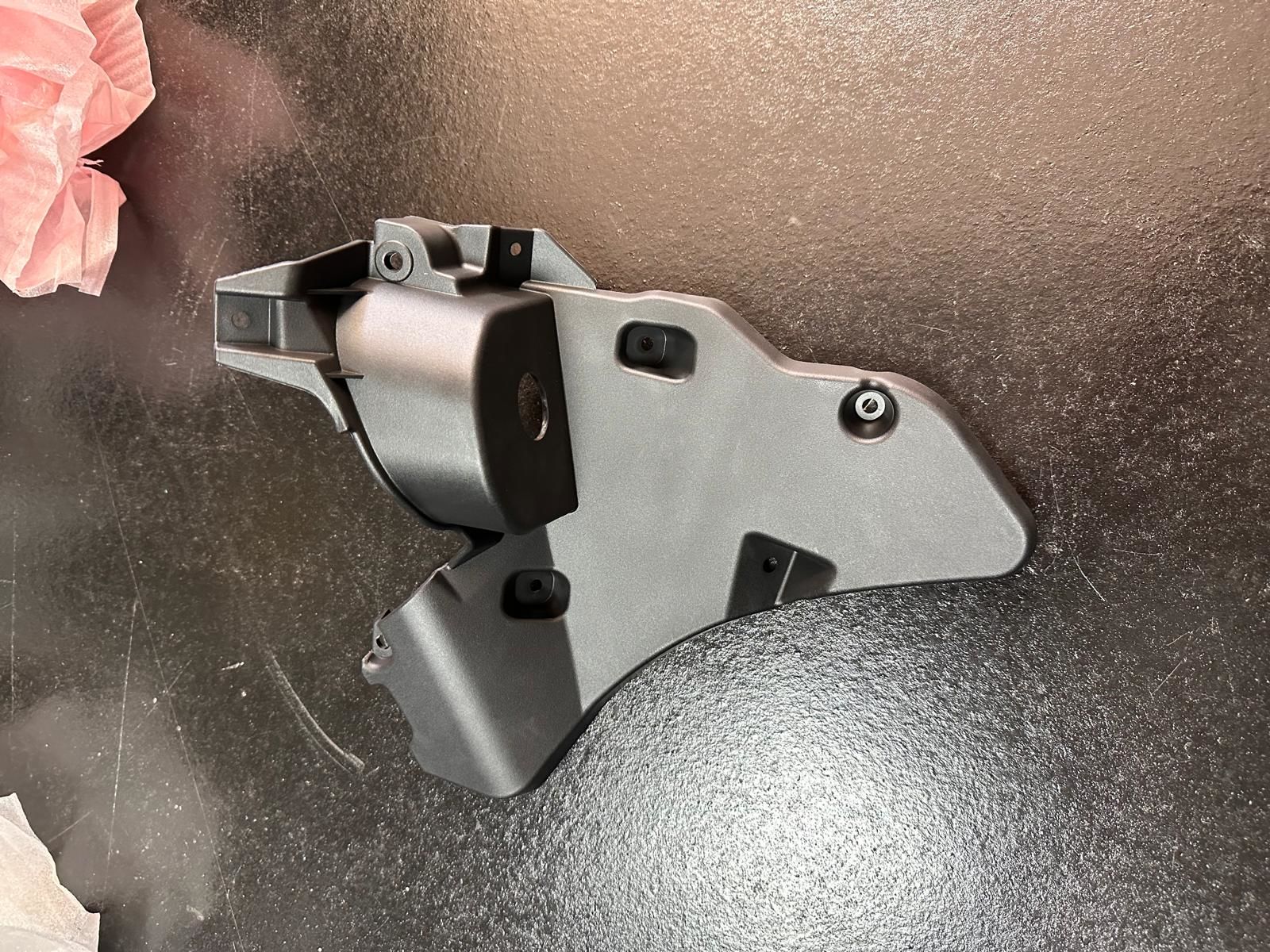 Voge 525 Dsx Sağ İç Dizlik Pandizot