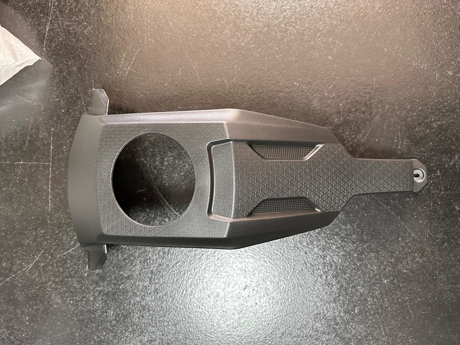 Voge 525 Dsx Depo Kapağı Grenajı