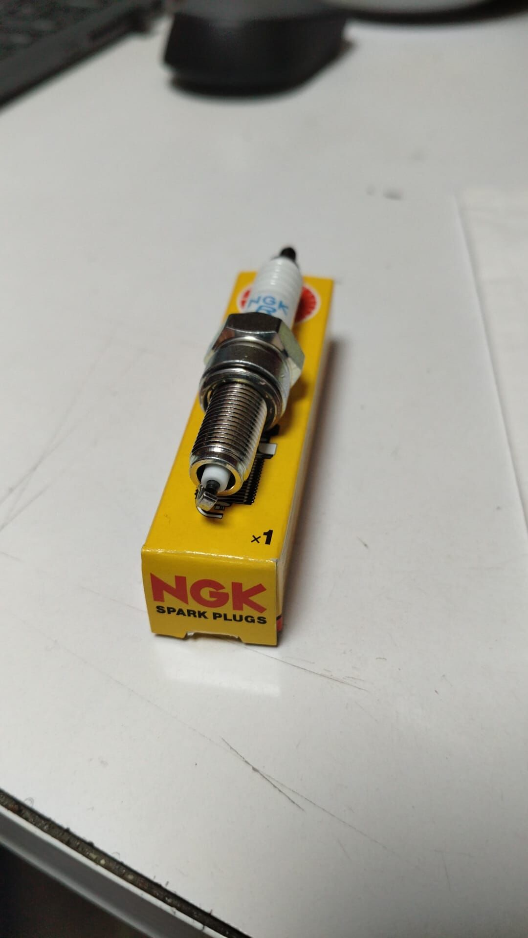 Voge SR1 Buji NGK