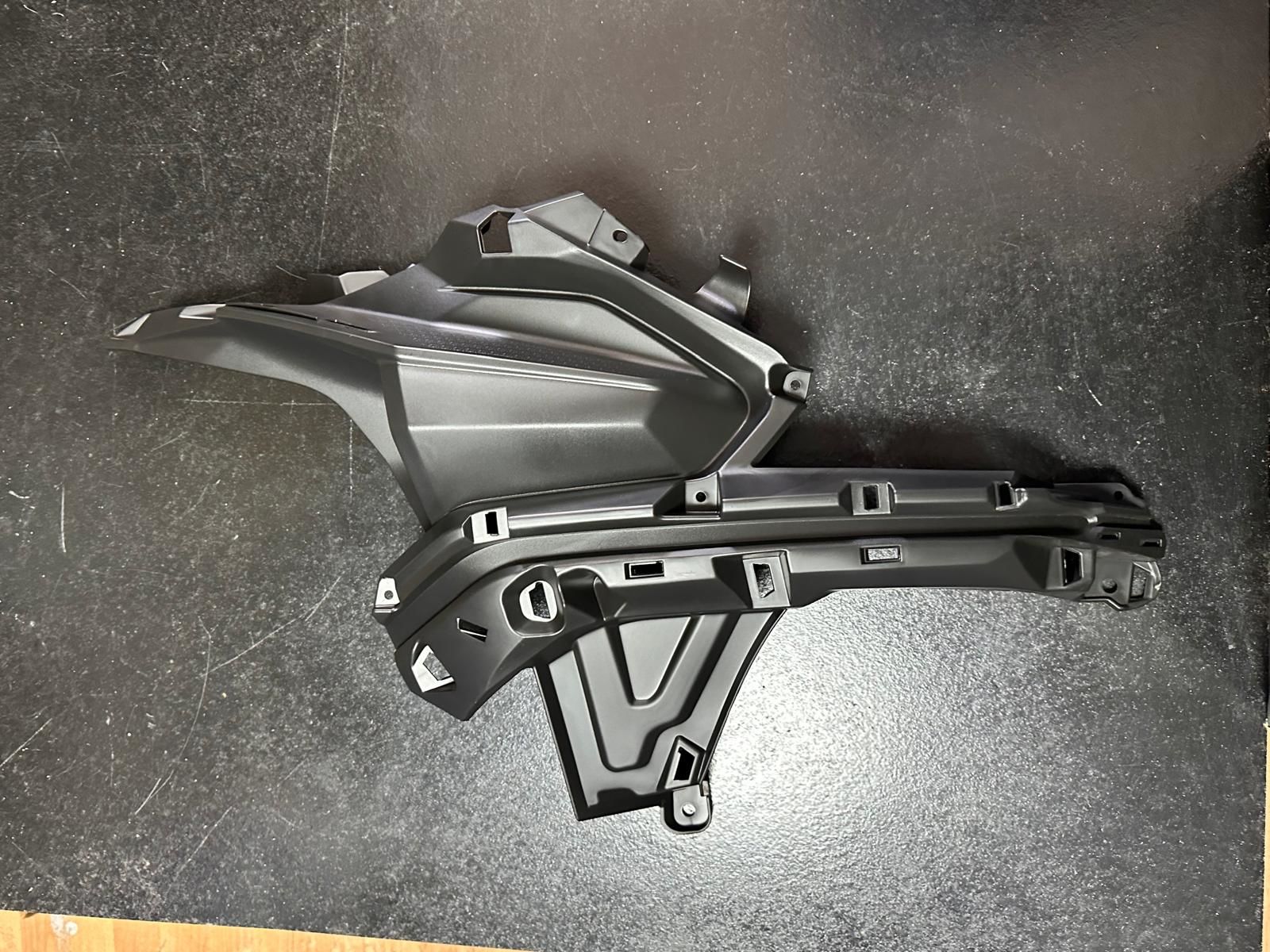 Voge 525 Dsx Far Grenajı Sol