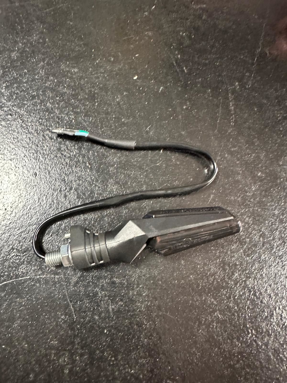 Voge 500-525  Serisi Ön Sağ Sinyal