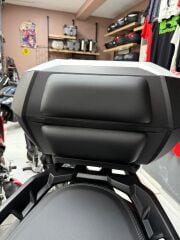 Voge White/ Red Topcase 48 Lt (2025)