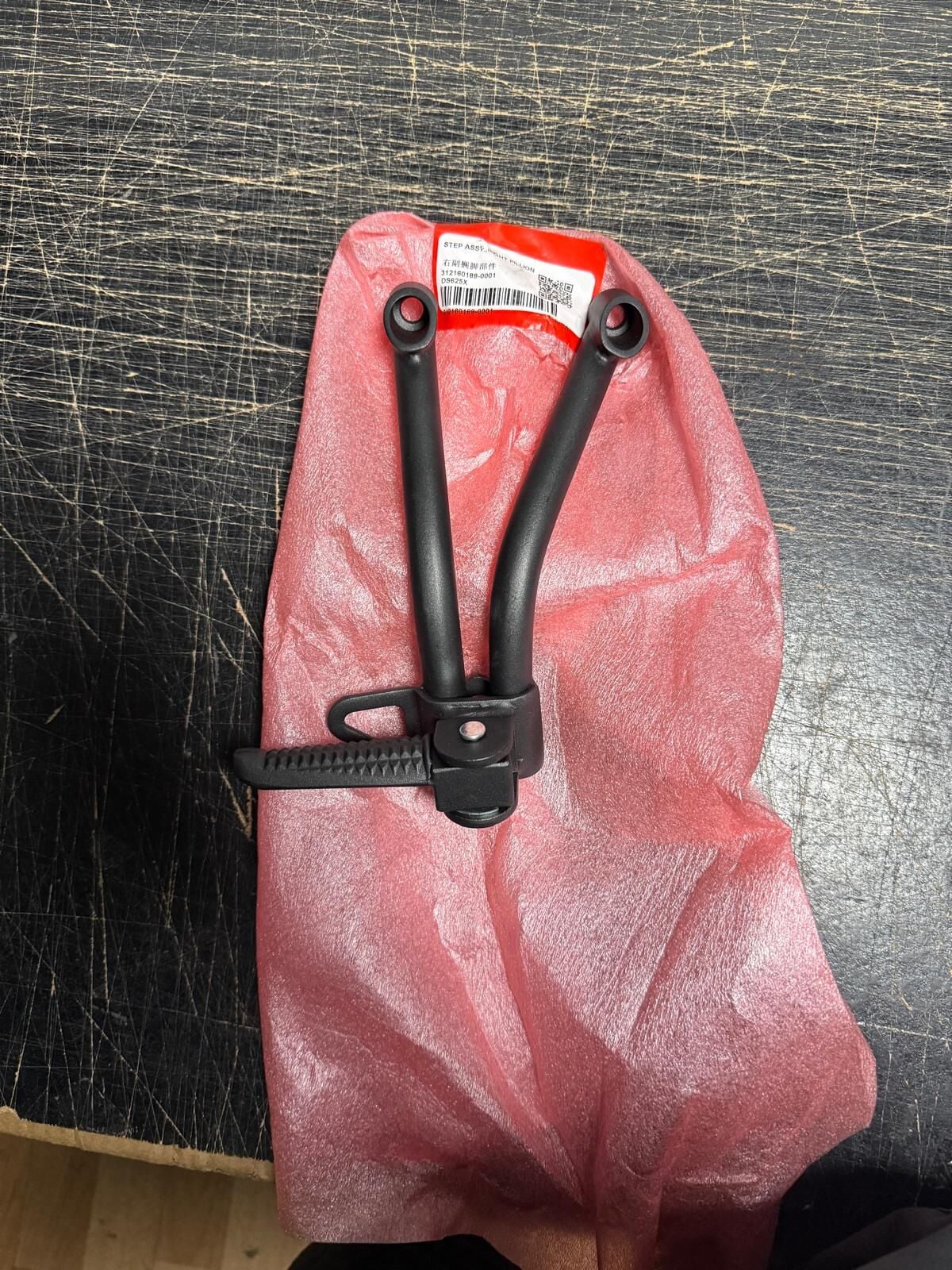 Voge Ds625x Yolcu Basamağı Sağ