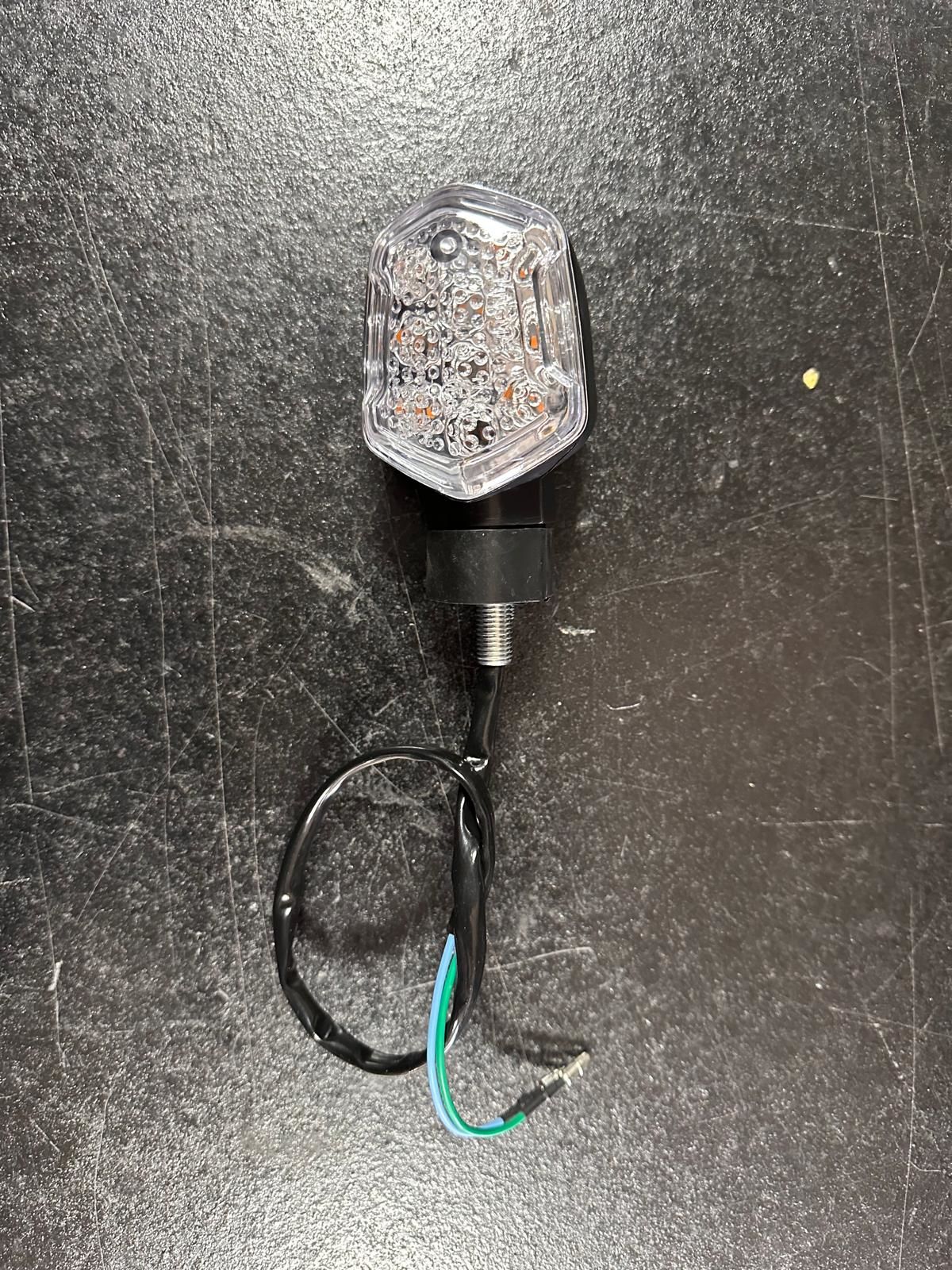 Hammer Sinyal Sağ  (2024)