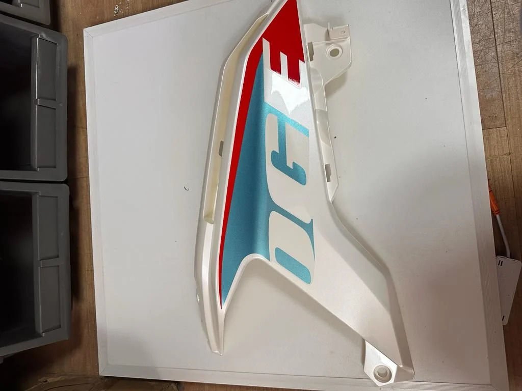 Voge R125 Dış Dizlik Sol Mavi