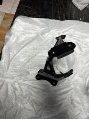 Voge 525 Rr Kafa Demiri (far Braketi)