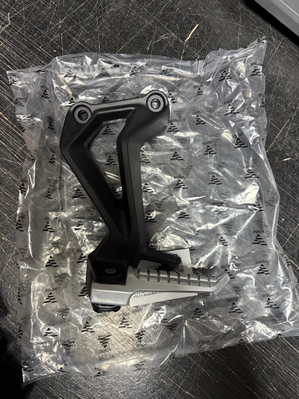 Voge 500-525 Serisi Arka Sol Yolcu Basamağı Komple (500 ds-dsx-r 525 r )