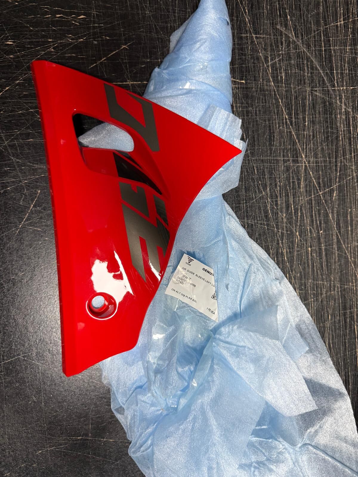 Voge 525 Rr Sol Marşpiyer Kırmızı