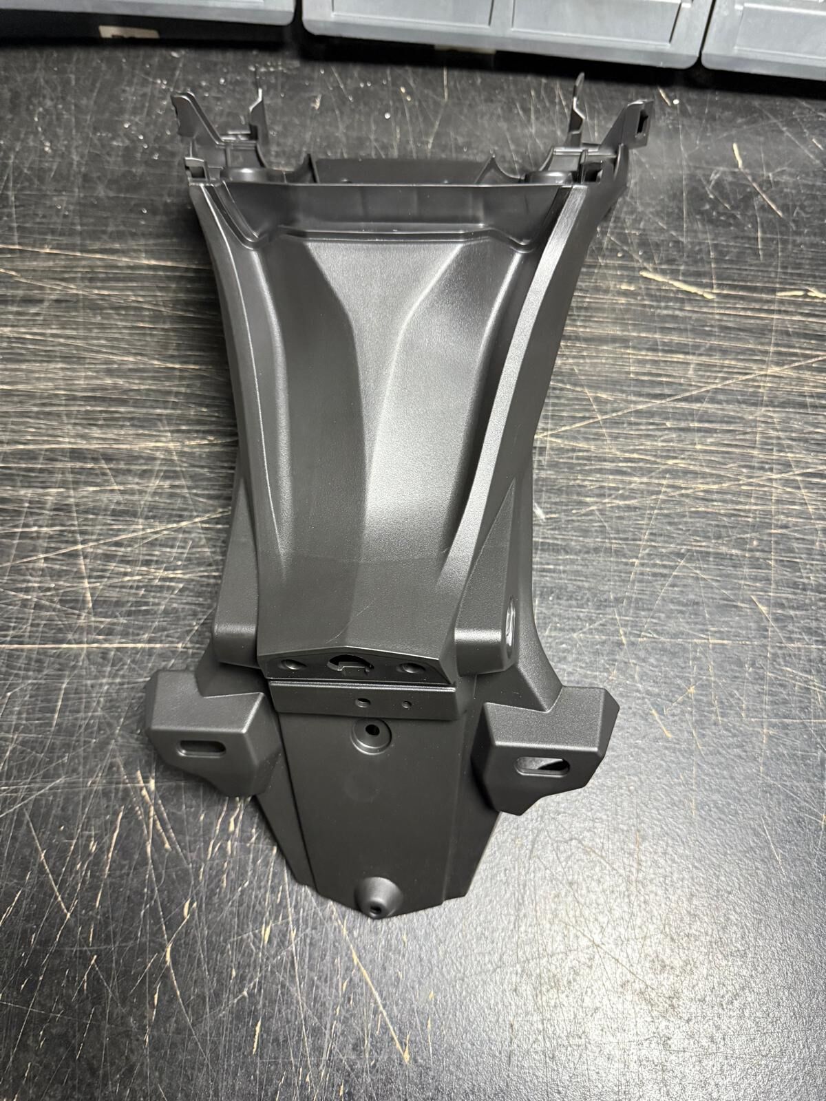 Voge 525 Dsx Arka Çamurluk Orjinal