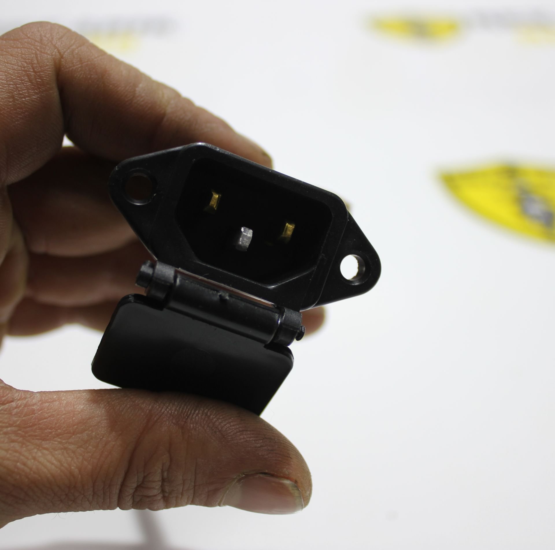 E-BİKE (ELEKTRİKLİ) ŞARJ SOKETİ GİRİŞİ UNİVERSAL