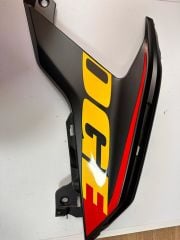 Voge R125 Dış Dizlik Sağ Siyah