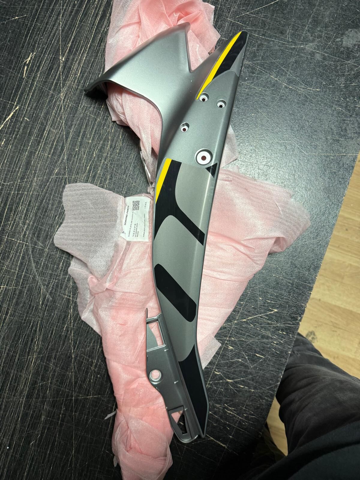 Voge 250 Rr Far Grenajı Sağ Gri