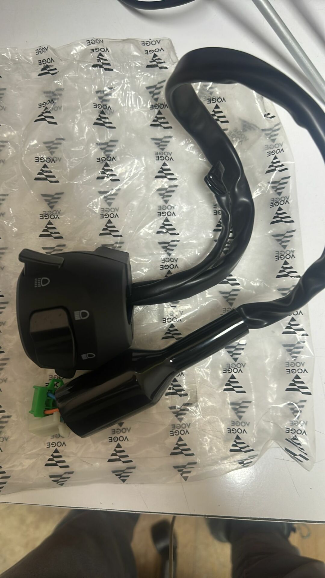 Voge R125 Düğme Butonu Sol