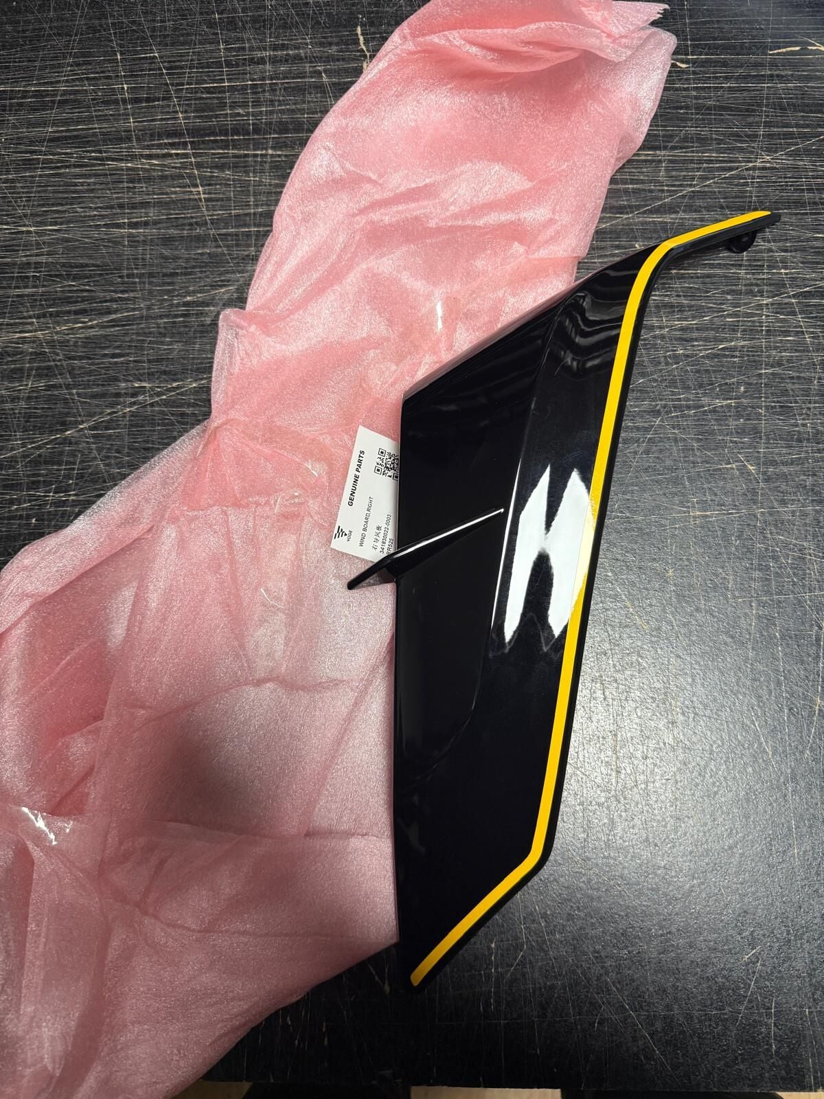 Voge 525 Rr Sağ Hava Deflektörü Sarı