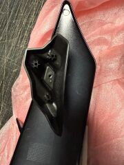 Voge 525 RR Sağ Hava Deflektörü Bağlantı Ayağı