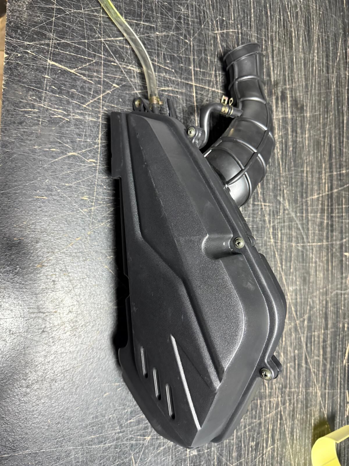 Yuki Storm Hava Filtresi Kutusu Komple