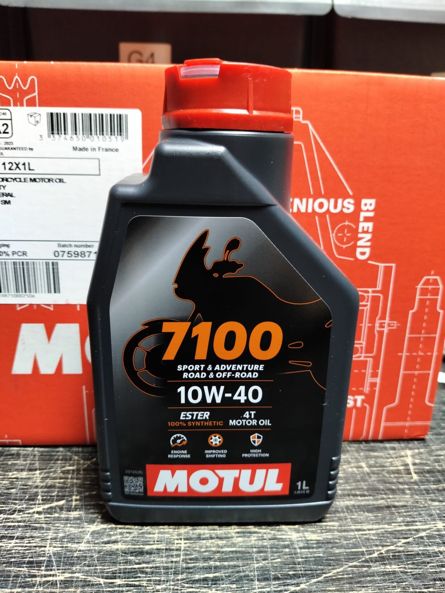MOTUL 7100 10-40 4T YAĞ