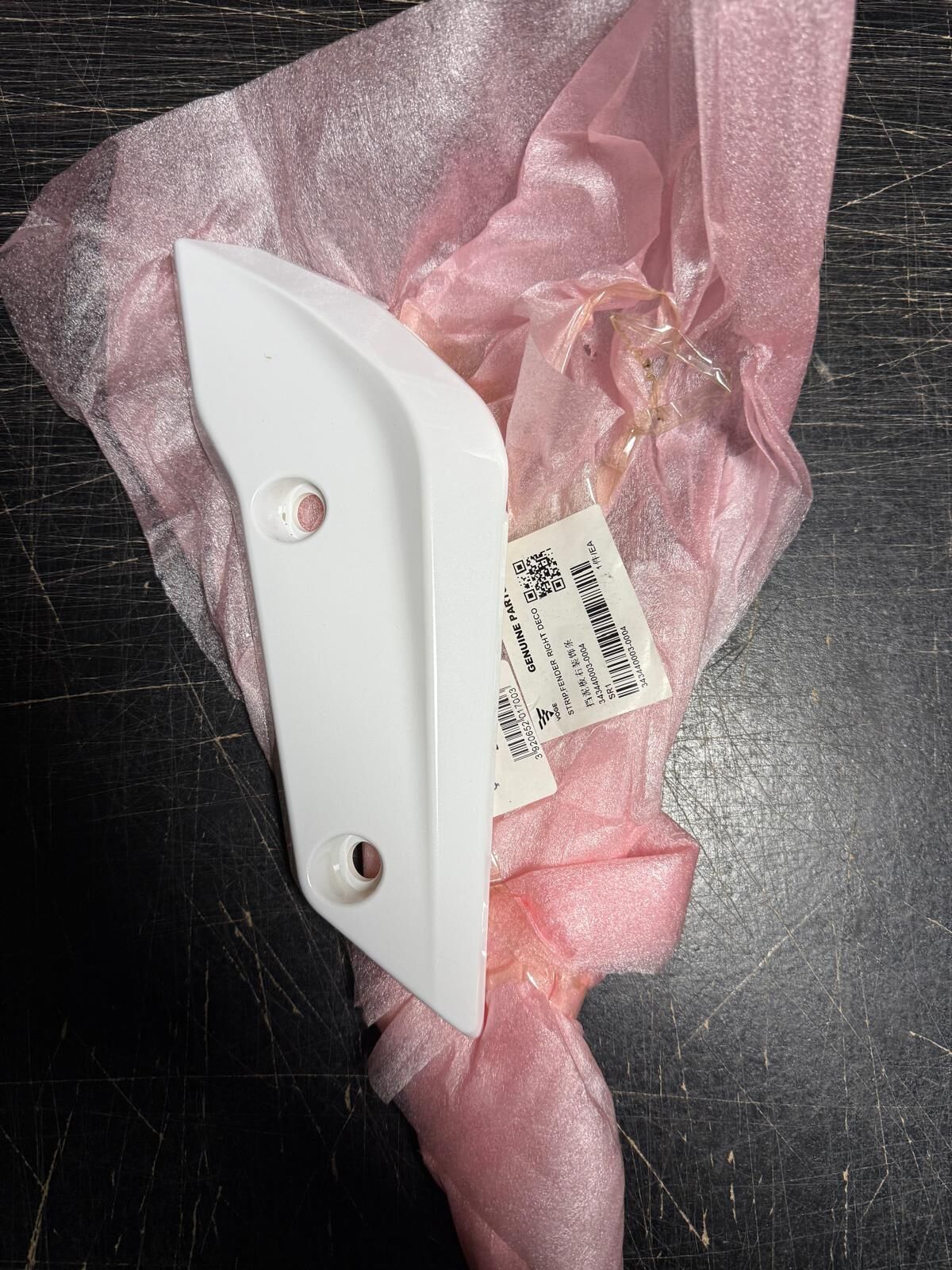 Voge SR1 Ön Çamurluk Beyaz Sağ Kapak