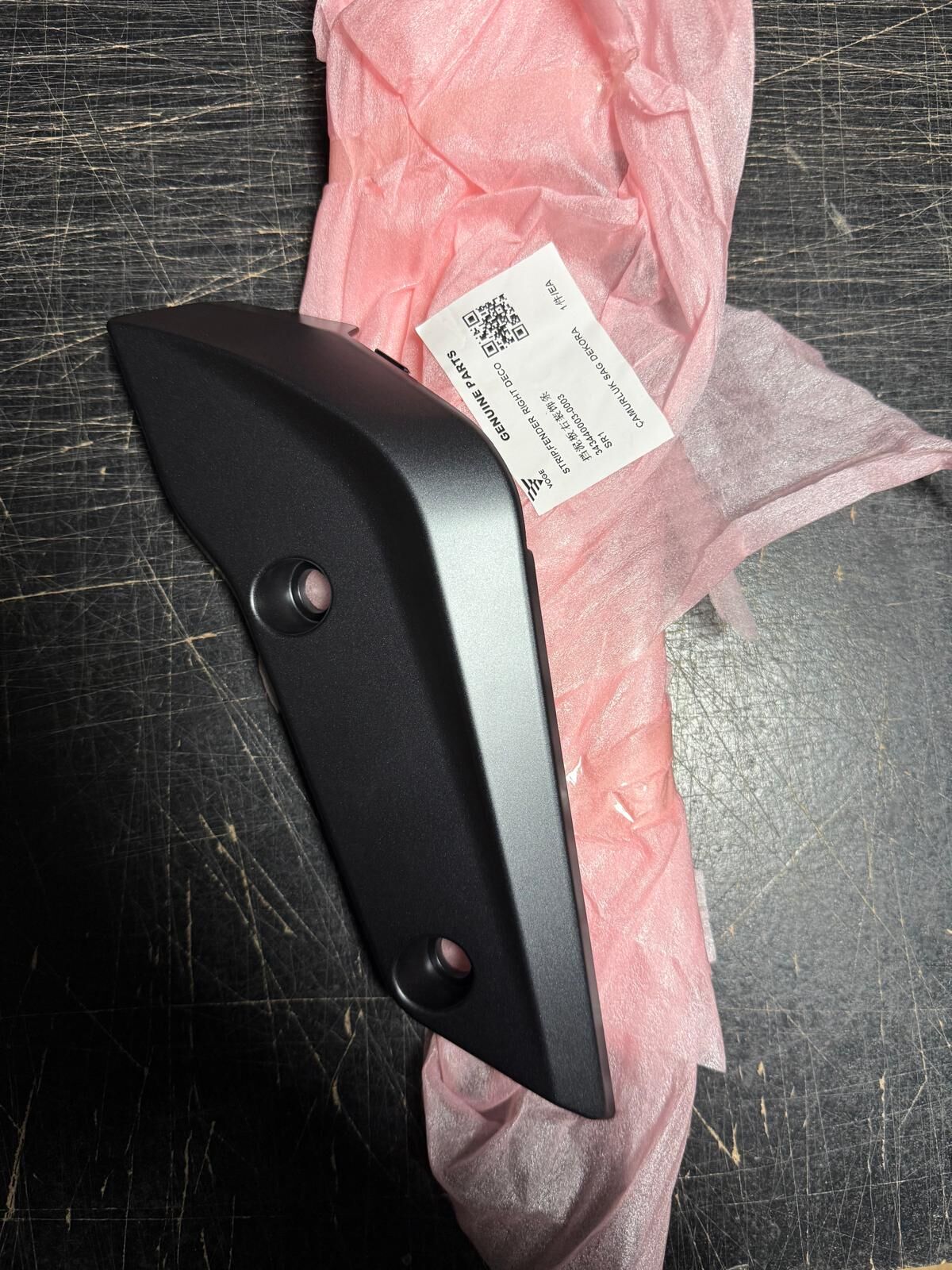 Voge SR1 Ön Çamurluk Siyah Sağ Kapak