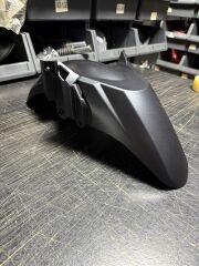 Voge Sr1 Ön Çamurluk Siyah