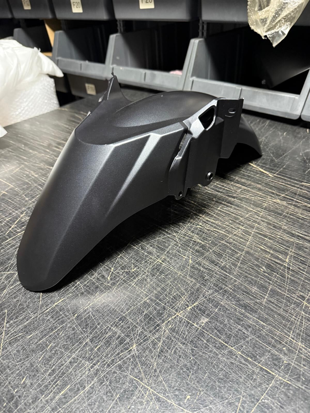 Voge Sr1 Ön Çamurluk Siyah