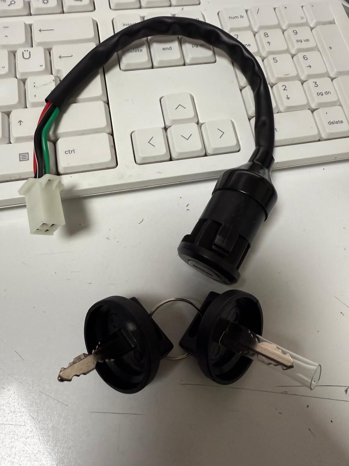 Yuki Tract 250 Kontak Seti