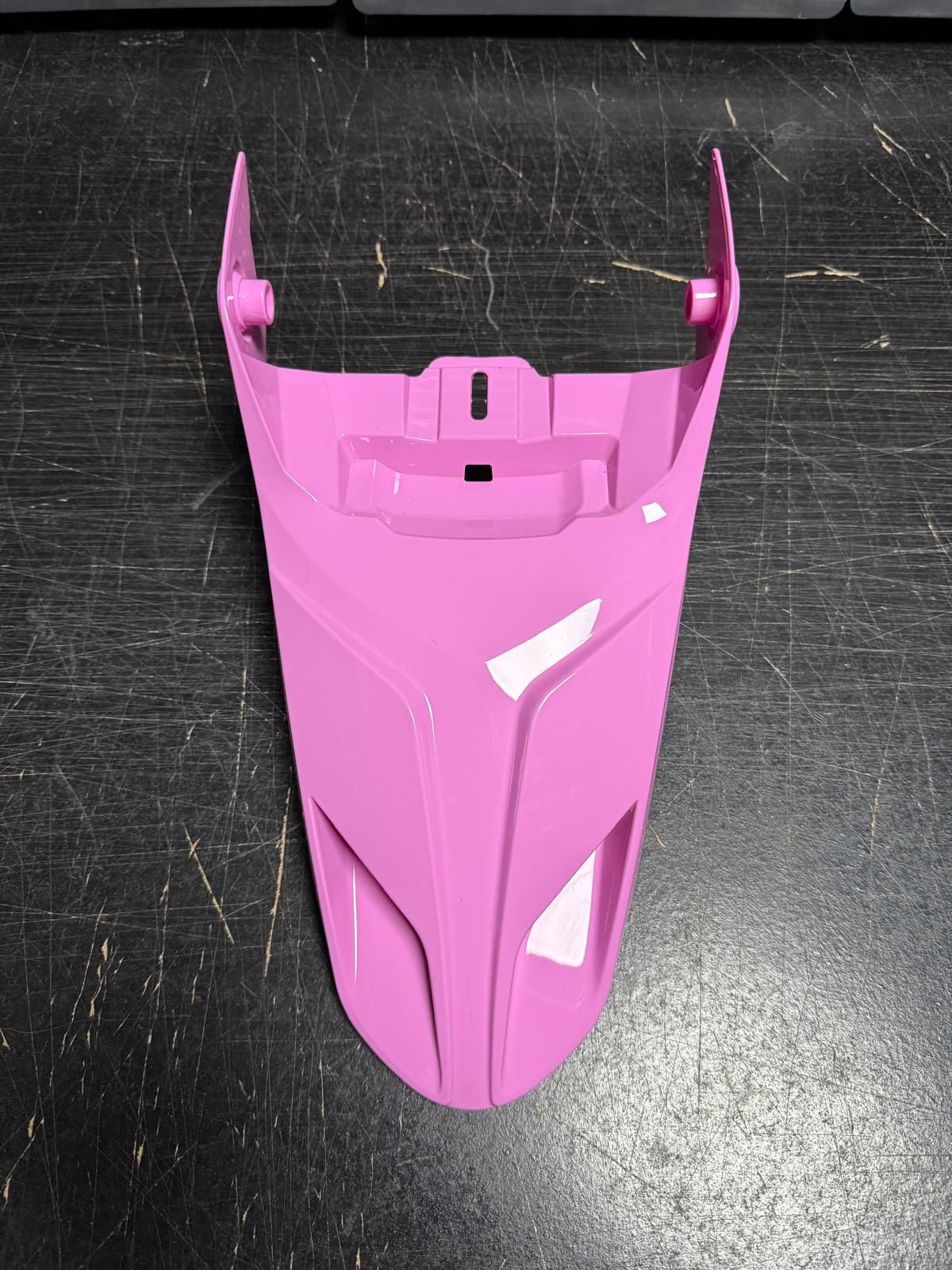Yuki Hammer Gaga Pembe