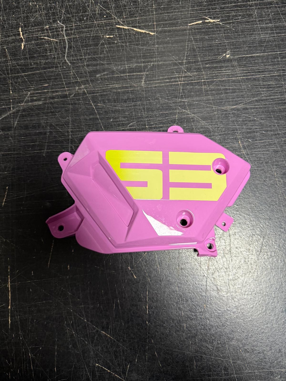 Yuki Hammer Depo Yanı Numaralı Kapak Sağ Pembe