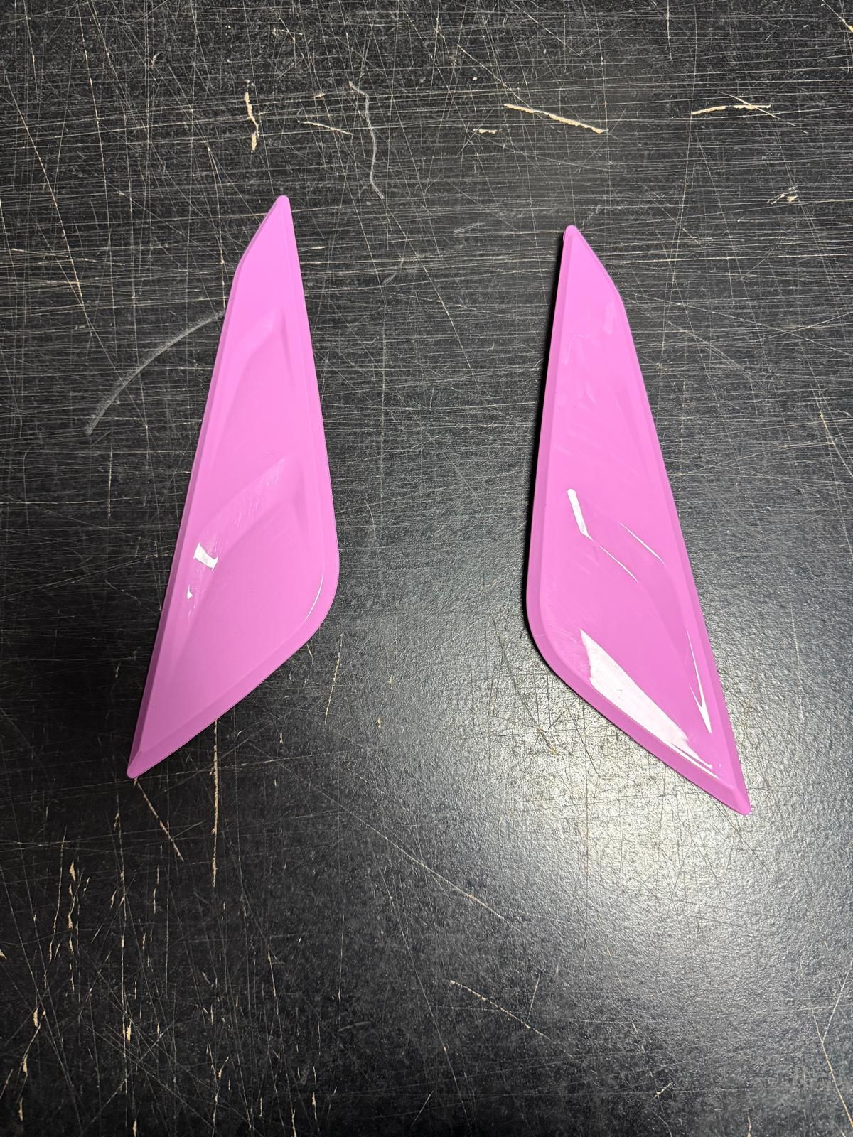 Yuki Hammer Akü Kutusu Dekor Kapak Sol Pembe