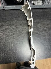 Yuki T11 Explorer 250 Marşpiyer Sağ Beyaz (ön arka )