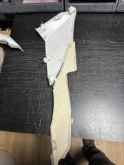 Yuki T11 Explorer 250 Marşpiyer Sol Beyaz