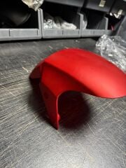 Yuki Eris Ön Çamurluk Kırmızı