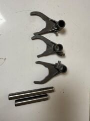 Yuki Dırtypaws 300 Şanzıman Hilal Seti