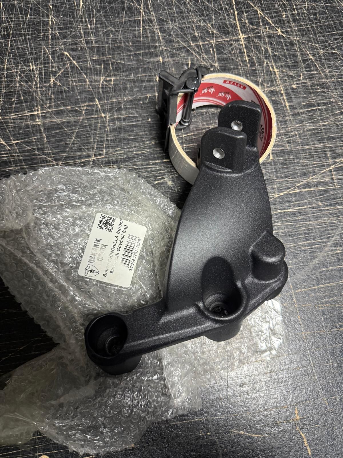 Benda CHINCHILLA Sürücü Basamağı Gövdesi Sağ