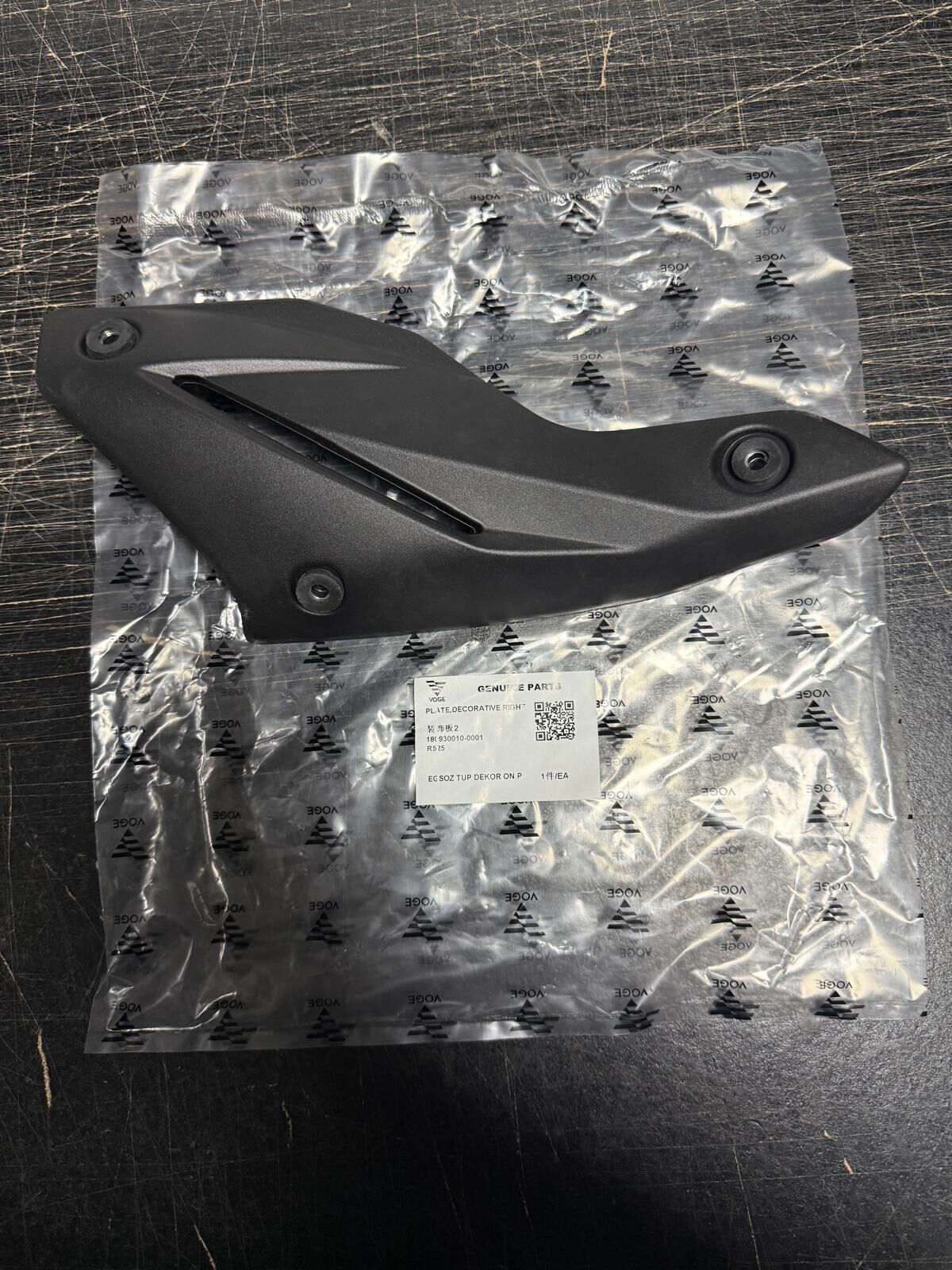 Voge 500 Serisi Egzoz Dekor Kapağı Ara (525 R )