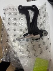 Voge 525 R Yolcu Basamağı Sağ (500 Ds-Dsx-500 R)