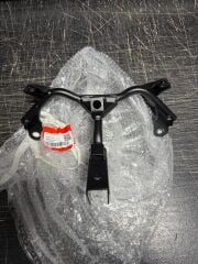 Voge 250 RR Kafa Demiri (Far Bağlantı Braketi)