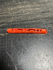 Yuki Dirtypaws 300 Hidrolik Hortumu Tutucu Plastiği