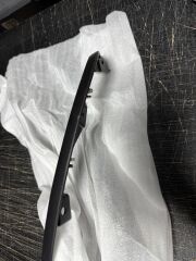 Yuki Bellini Ön Panel Çitası Siyah Sol