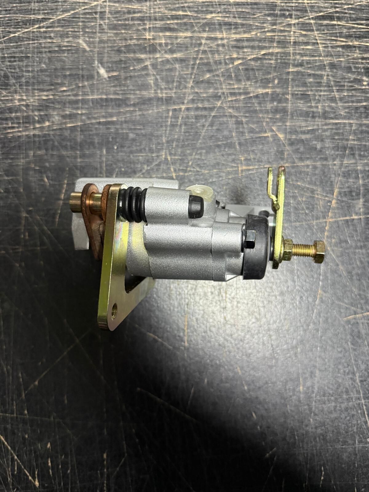 Yuki Tract 250 2016-2021 Arka Fren Alt Merkezi