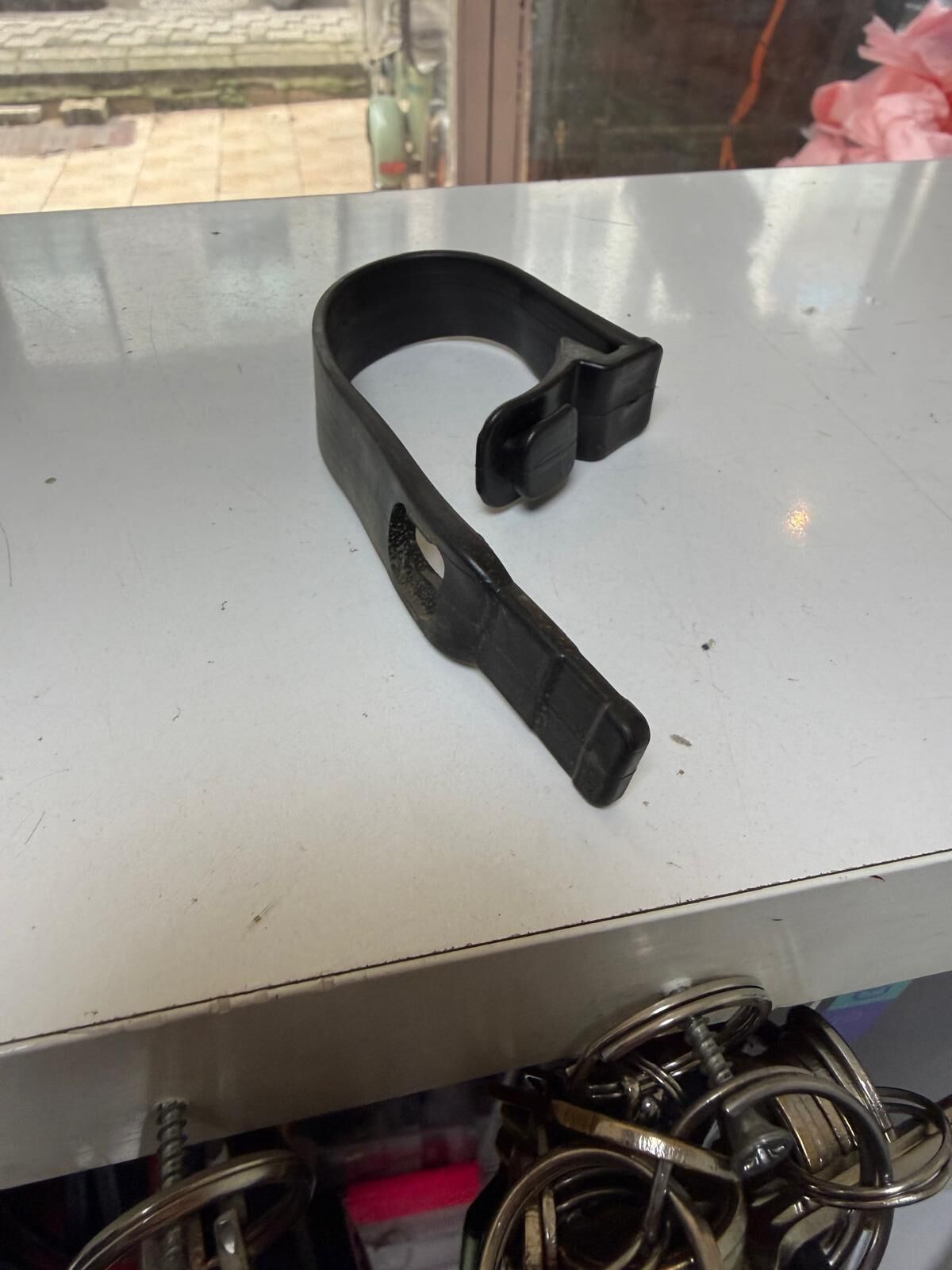 Yuki Dirtypaws Far Grenajı Bağlantı Lastiği